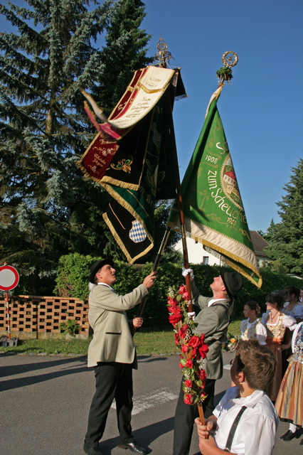 Fahnengruß
