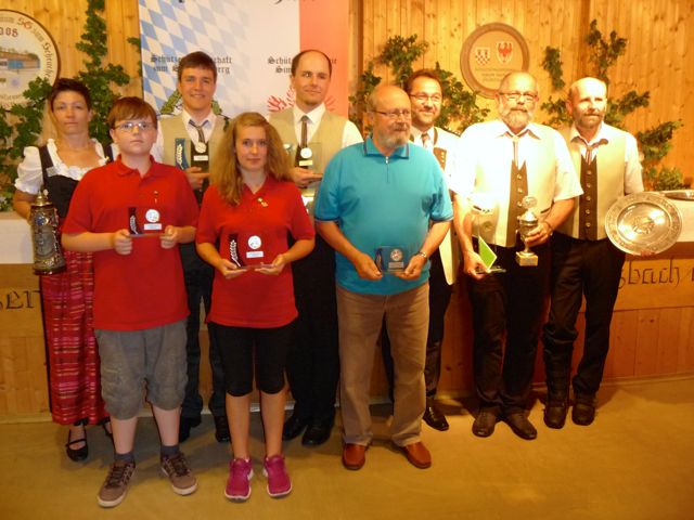 Pokalgewinner und Vereinsmeister vom Königsschießen 2014